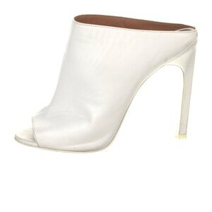 Givenchy white leather Mules Women's Size: 7